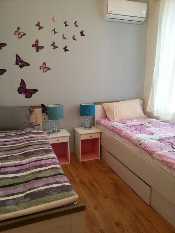Florata Apartment Burgas Esterno foto